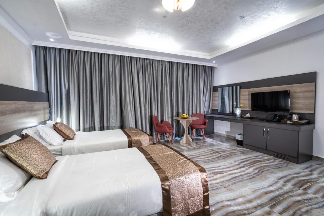 Al Amerat Hotel Al Amarat Екстер'єр фото