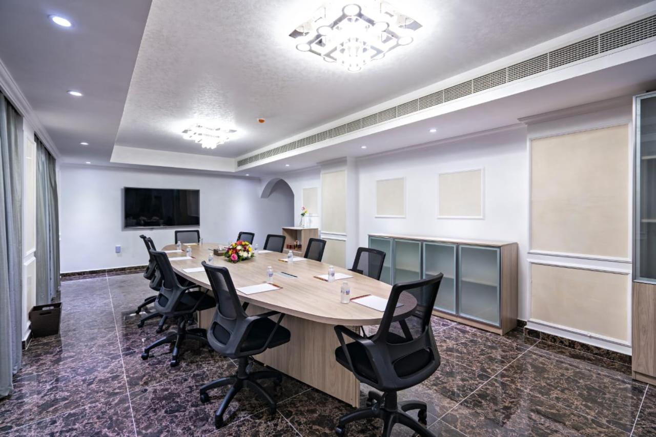 Al Amerat Hotel Al Amarat Екстер'єр фото